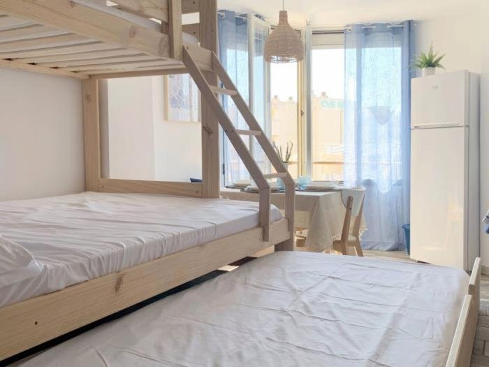 Apartbeach La Brisa Y Frente Playa La Pineda Ngoại thất bức ảnh
